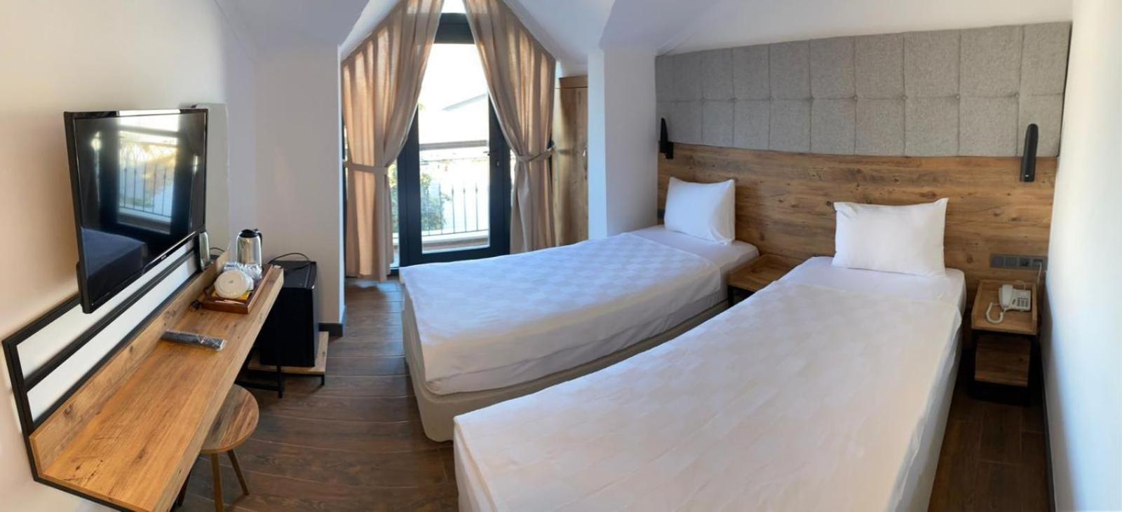 Miyas Luxury Hotel كمر المظهر الخارجي الصورة