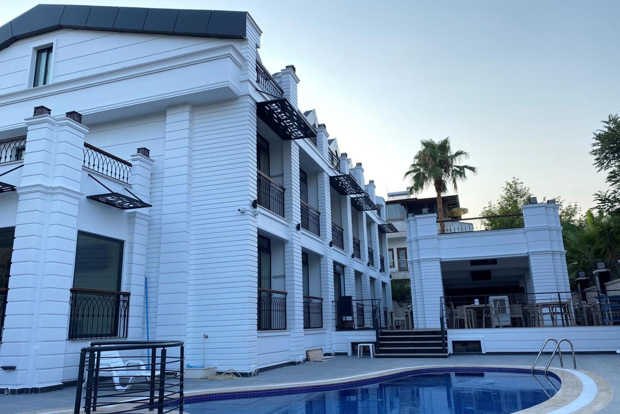 Miyas Luxury Hotel كمر المظهر الخارجي الصورة